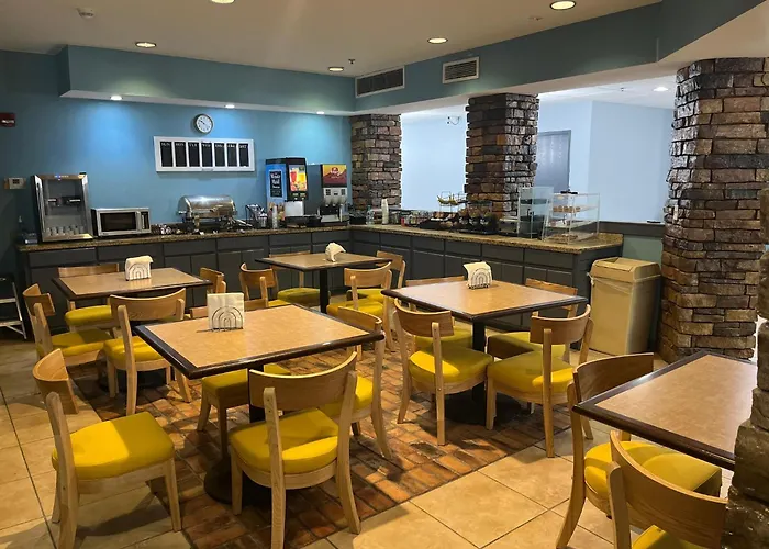 Days Inn By Wyndham Coffeyville, Kansas